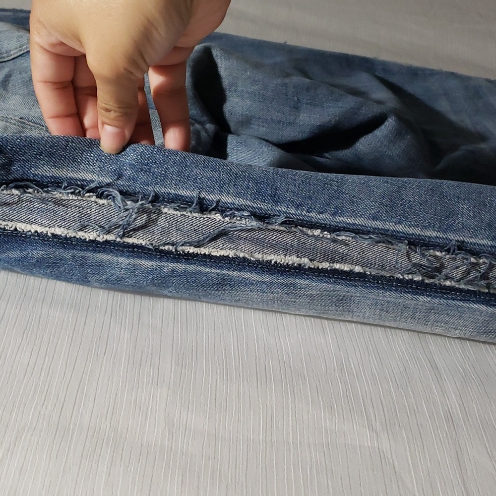 Flying monkey Distressed Jeans - Picture 5 of 7